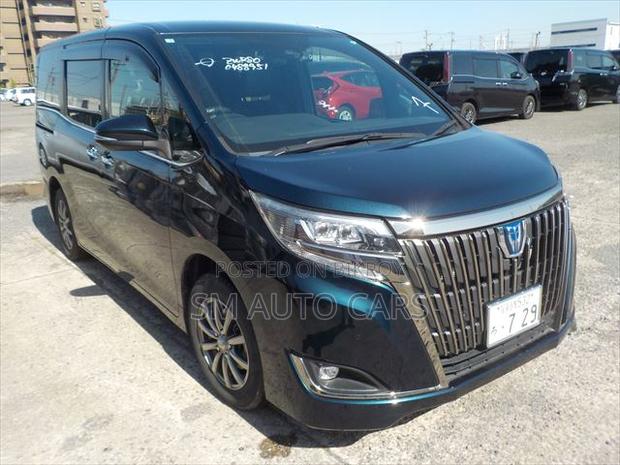 Toyota Esquire 1.8 FWD Hybrid (7 Seater) 2021 Blue