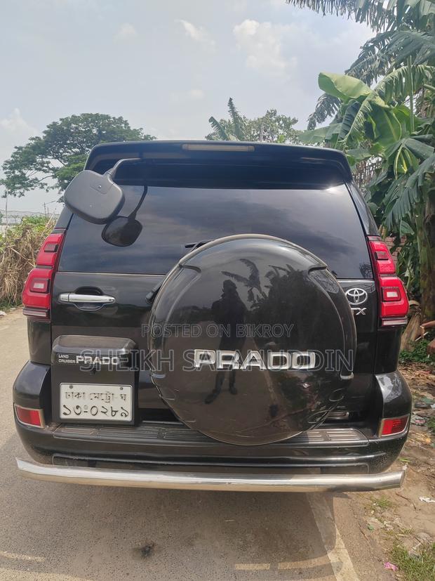 Toyota Land Cruiser Prado 2006 Black