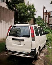 Toyota Noah 2006 White for sale