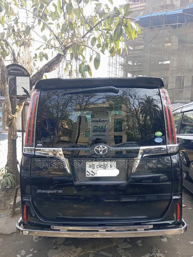 Toyota Esquire 2019 Black