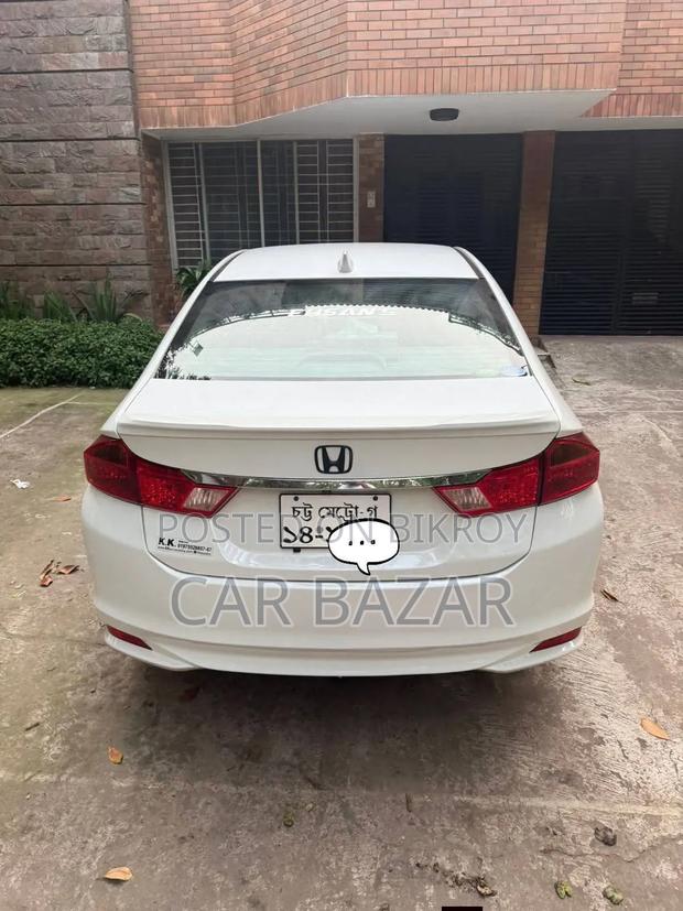 Honda Grace 1.5 Hybrid AWD 2016 White