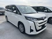 Toyota Noah 2022 Pearl for sale