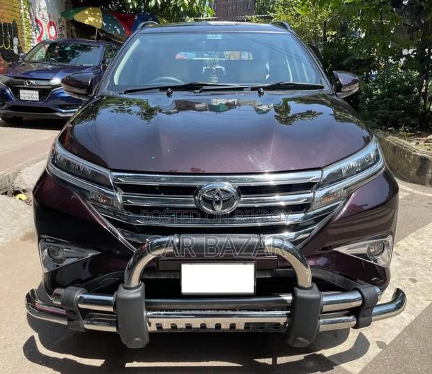 Toyota Rush 1.5 AWD 2021 Maroon