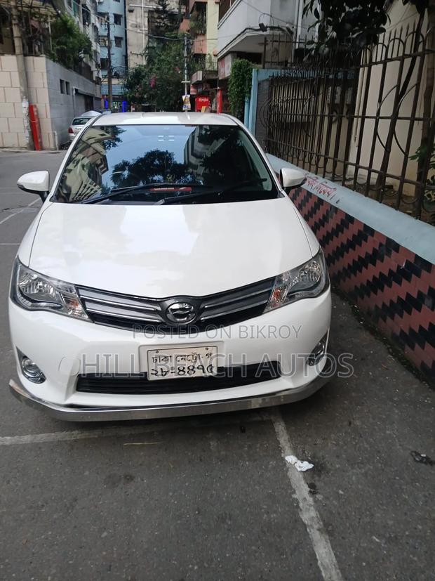 Toyota Corolla L 4-Speed Automatic 2013 White