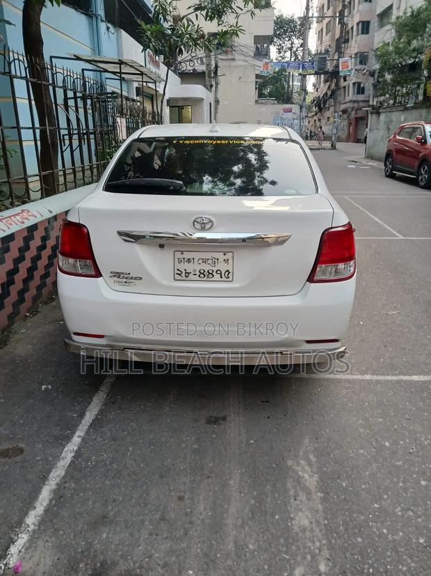 Toyota Corolla L 4-Speed Automatic 2013 White