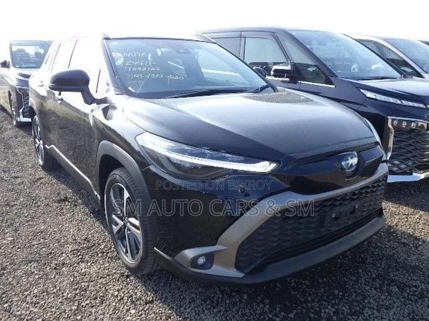 Toyota Corolla Cross 1.8 Hybrid FWD 2022 Black