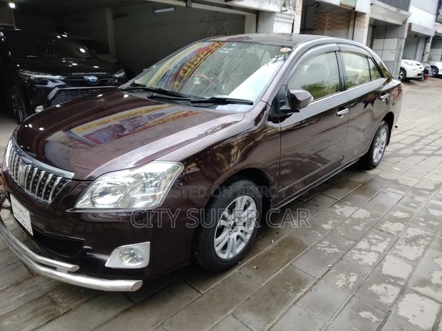 Toyota Premio 2014