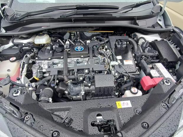 Toyota C-Hr 2021 Pearl