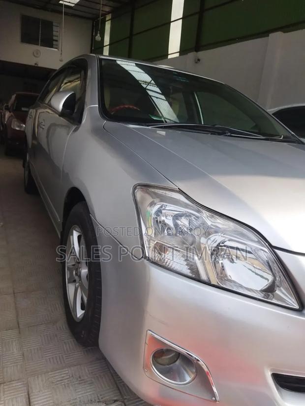 Toyota Premio 1.5 FWD 2010 Silver