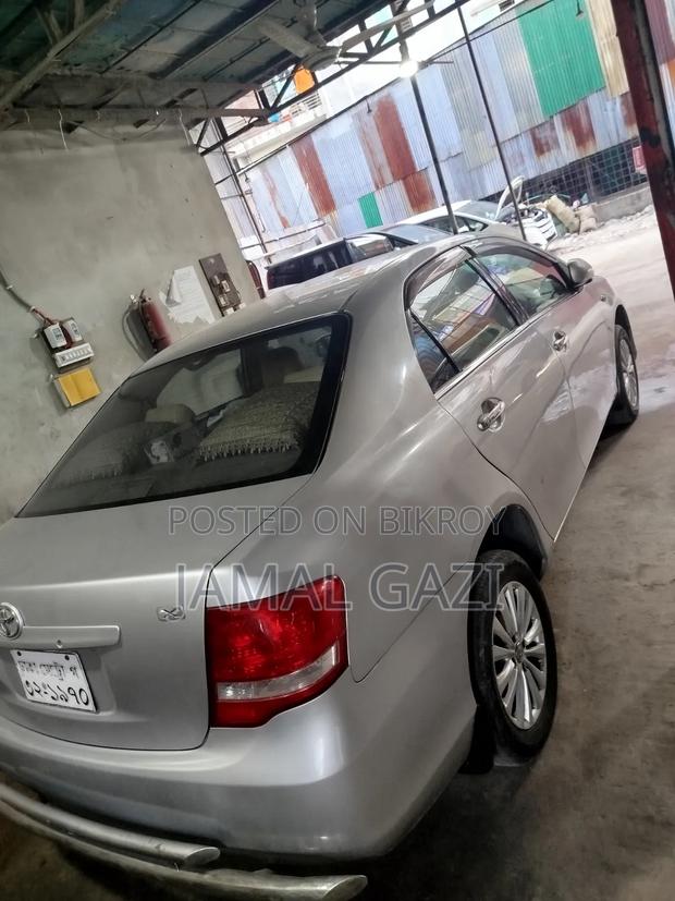 Toyota Axio 2011 Silver