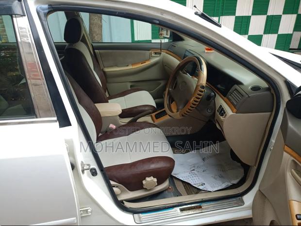 Toyota Corolla 2005 White