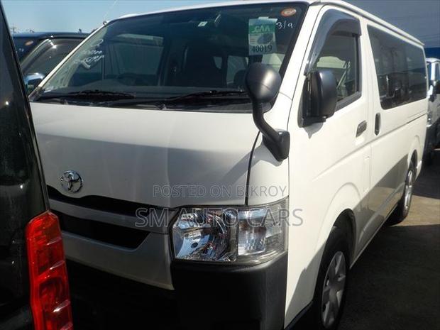 Toyota HiAce 2020 White
