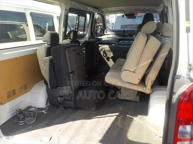 Toyota HiAce 2020 White