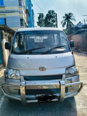 Toyota Noah 1.8 FWD Hybrid (7 Seater) 2014 Silver for sale