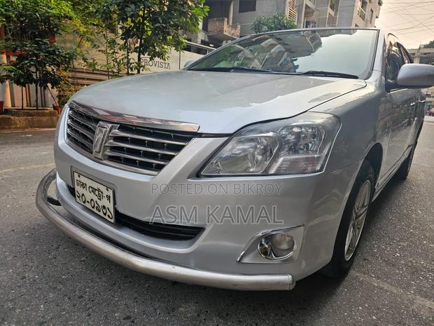 Toyota Premio 1.5 FWD 2014 Silver
