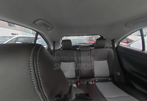 Toyota Yaris Cross 1.5 Hybrid FWD 2021 Pearl
