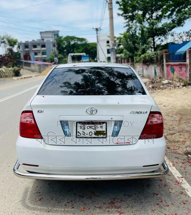 Toyota Corolla 2005 White