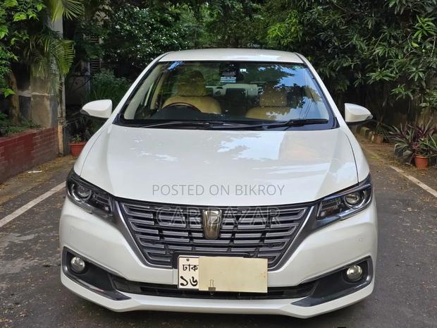 Toyota Premio 1.5 FWD 2020 Pearl