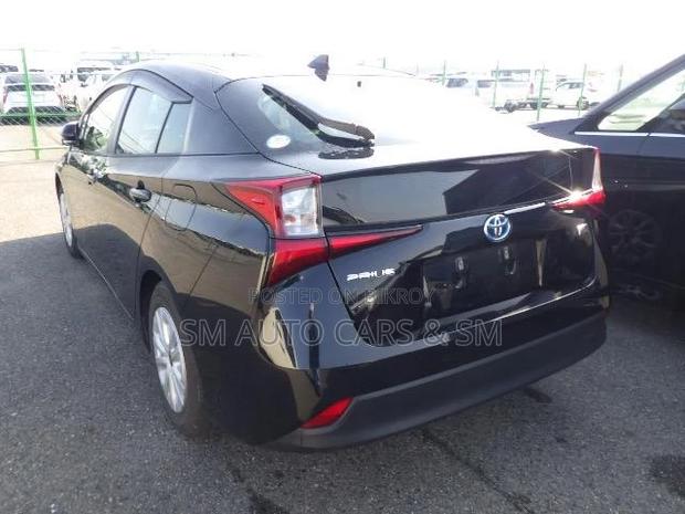 Toyota Prius 2021 Black