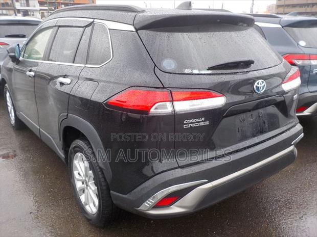 Toyota Corolla Cross 1.8 Hybrid FWD 2022 Black