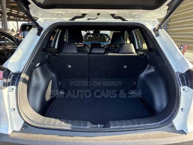 Toyota Corolla Cross 1.8 Hybrid FWD 2022 Pearl