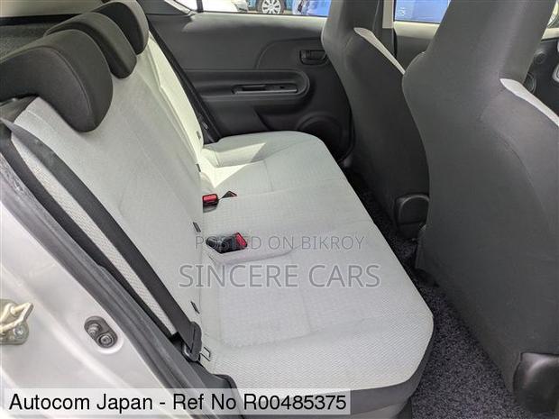 Toyota Aqua 2021 Silver
