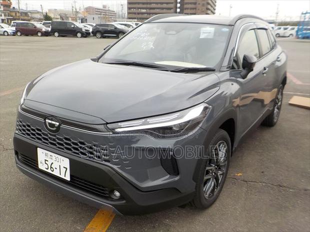 Toyota Corolla Cross L AWD 2026 Gray