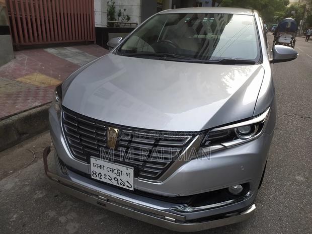 Toyota Premio 1.5 FWD 2016 Silver
