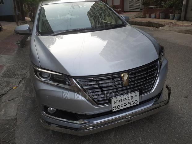 Toyota Premio 1.5 FWD 2016 Silver