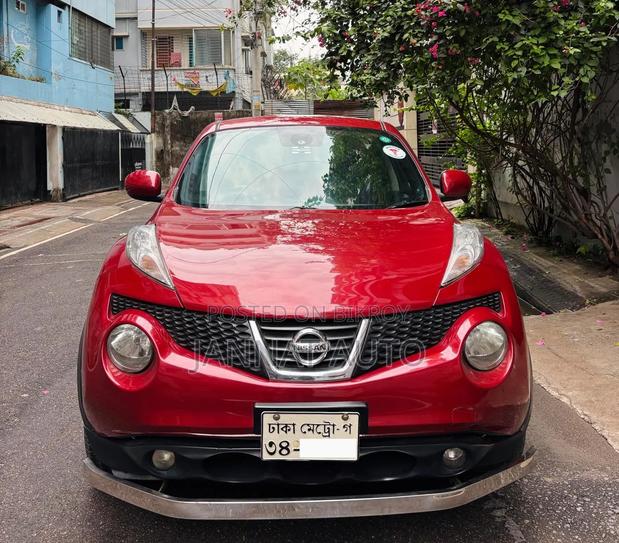 Nissan Juke S 2012 Red