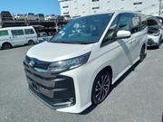 Toyota Noah 2023 Pearl for sale