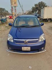 Toyota Raum 2009 Blue for sale