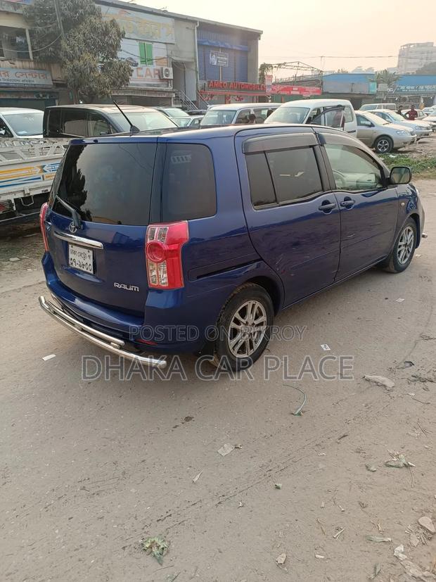 Toyota Raum 2009 Blue