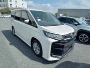 Toyota Noah 2022 Pearl for sale