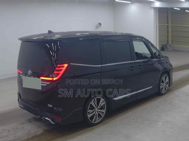 Toyota Noah 2022 Black