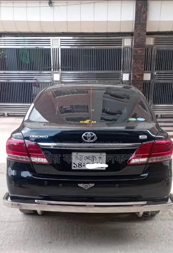 Toyota Premio 2016 Black