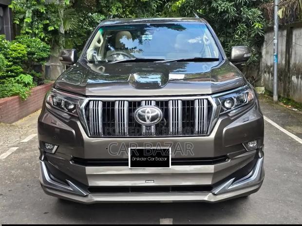 Toyota Land Cruiser Prado 2.7 2019 Gray