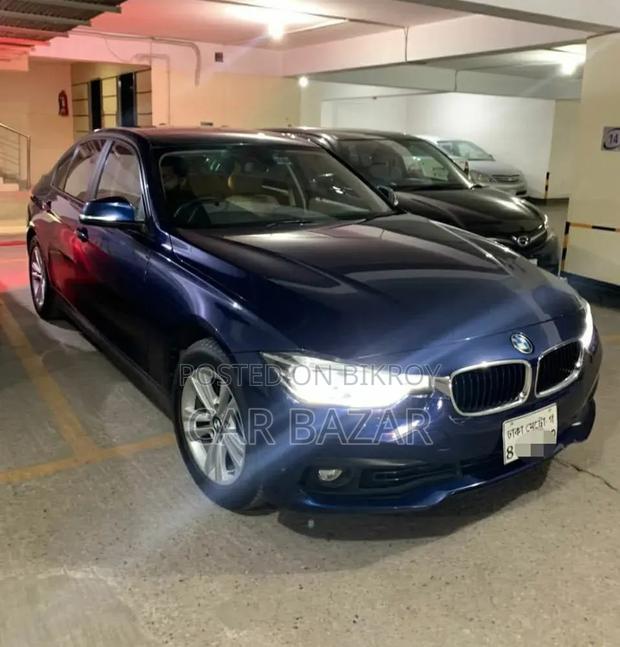 BMW 318i 2017 Blue