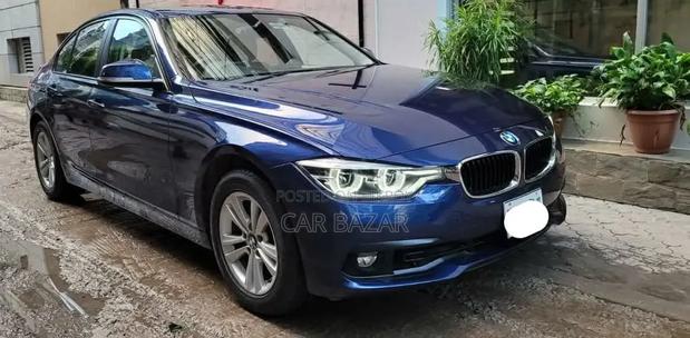 BMW 318i 2017 Blue