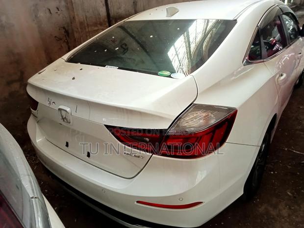 Honda Insight 2021 Pearl