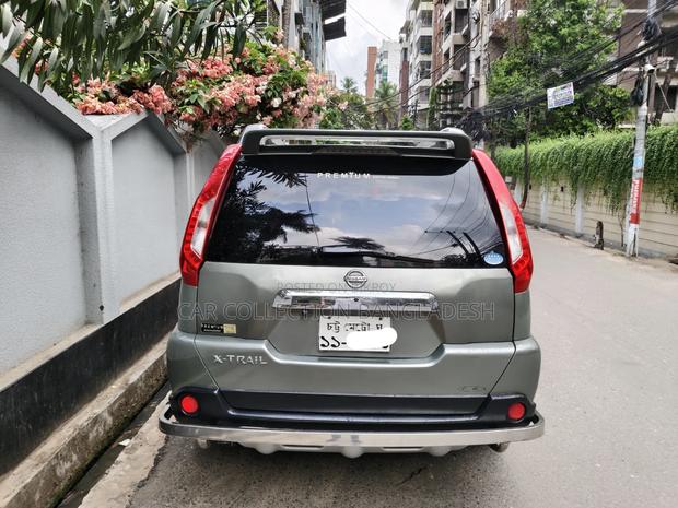 Nissan X-Trail 2012 Gray