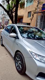 Honda Grace 2015 Silver for sale