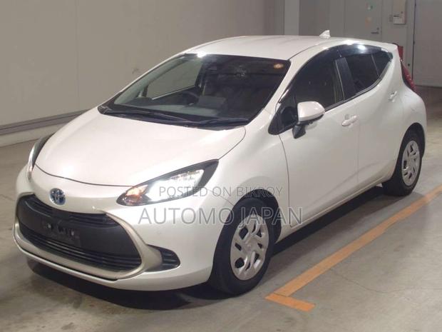 Toyota Aqua 2021 White