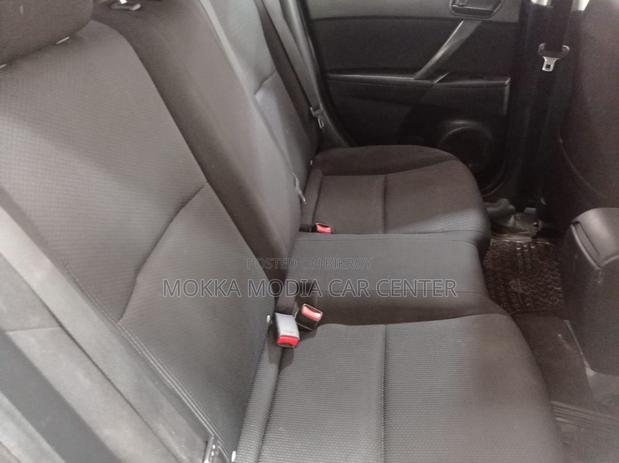 Mazda Axela 2011 White