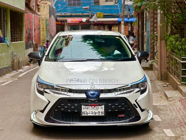 Toyota Corolla 2019 Pearl