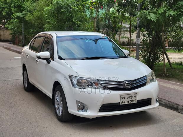 Toyota Axio 2013 White