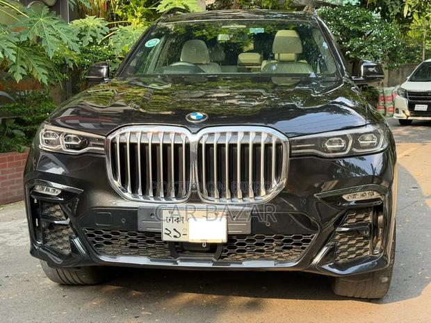 BMW X7 xDrive40i 2021 Black