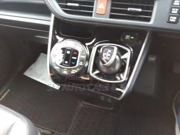 Toyota Esquire 1.8 FWD Hybrid (7 Seater) 2021 Black