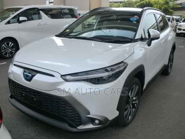 Toyota Corolla Cross 1.8 Hybrid FWD 2022 Pearl