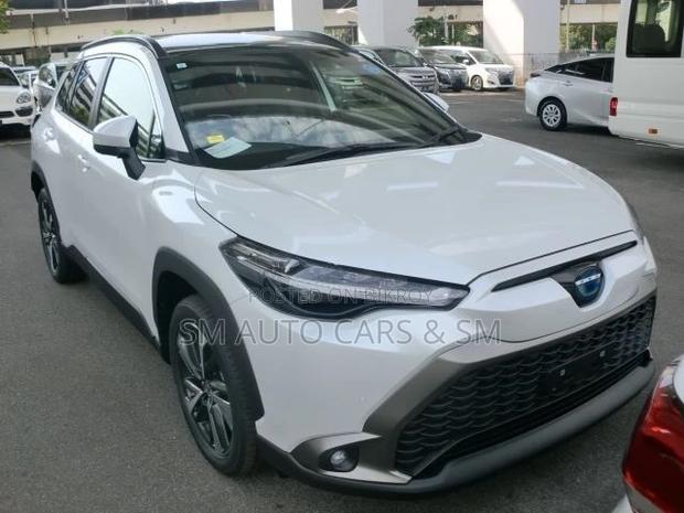 Toyota Corolla Cross 1.8 Hybrid FWD 2022 Pearl